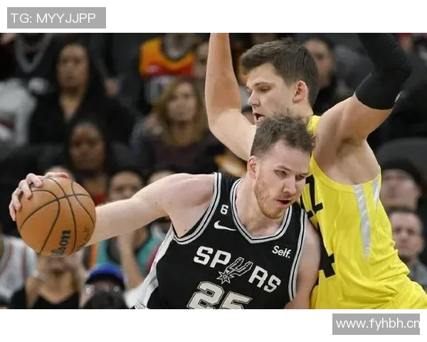 黄蜂队与马刺激战正酣球迷期待精彩对决与惊艳表现 黄蜂队与马刺激战正酣球迷期待精彩对决与惊艳表现