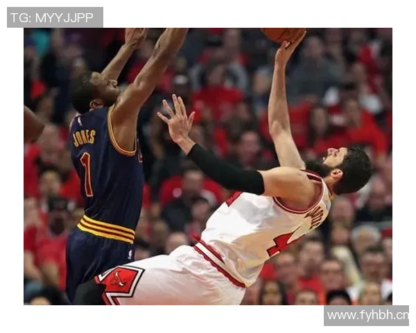 骑士与公牛第三场精彩对决回顾18分钟完整录像分享 骑士与公牛第三场精彩对决回顾18分钟完整录像分享