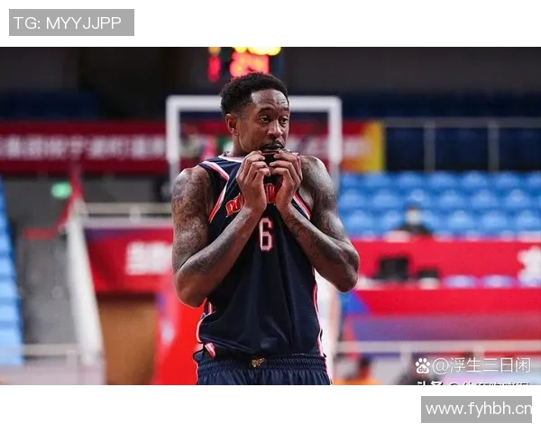 马尚布鲁克斯：从篮球场上的明星到生活中的榜样之路