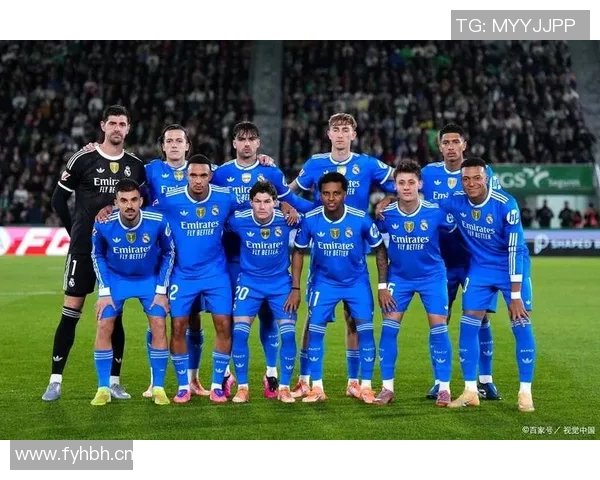 罗马与皇马首发阵容对比分析揭示双方战术布局与关键球员表现